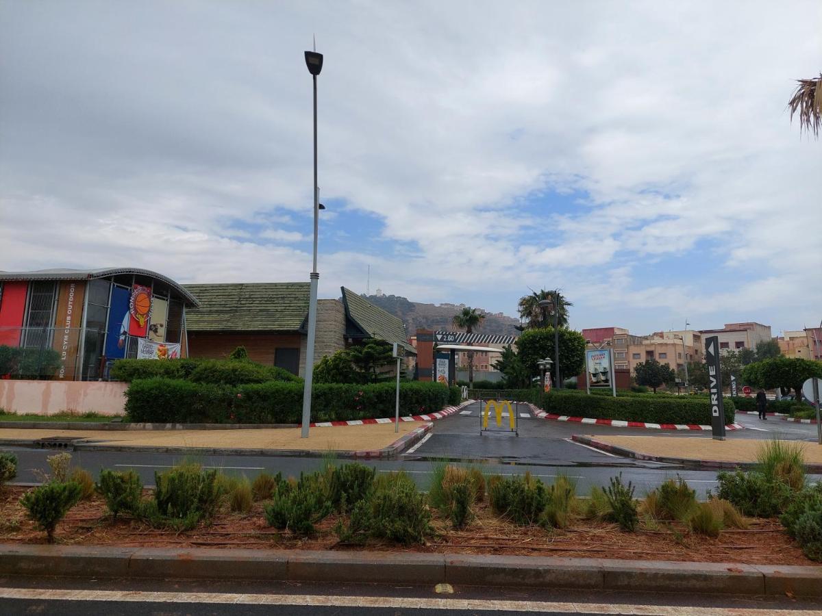 Residence La Corniche Etage 2 Nador Eksteriør bilde